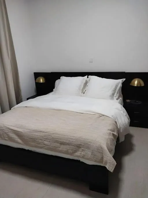 Aviya - Studio Meuble Avec Chambre Et Sejour Dakar
